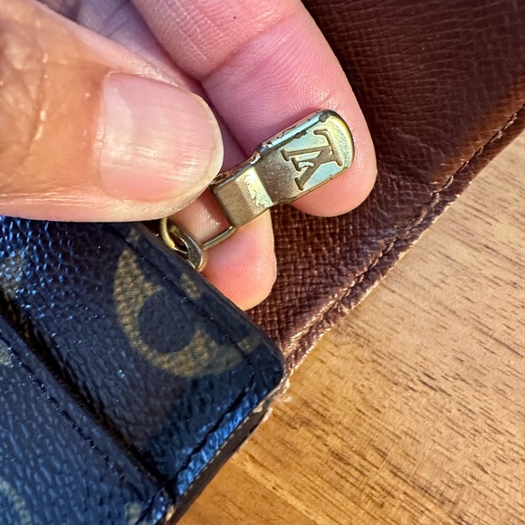 [SOLD] Louis Vuitton Sarah wallet monogram - Picture 5 of 8